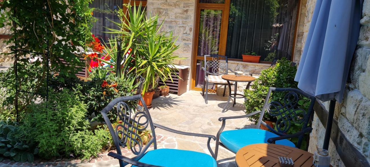Kirios Hotel Nessebar Exterior foto